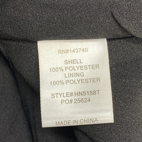 Hyacinth House Women’s Jacquard Floral Sleeveless Blouse - Picture 2 of 11